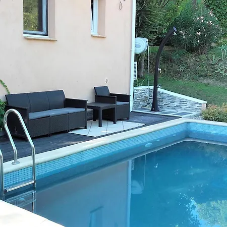 Apartment Thetis 4 Pieces *